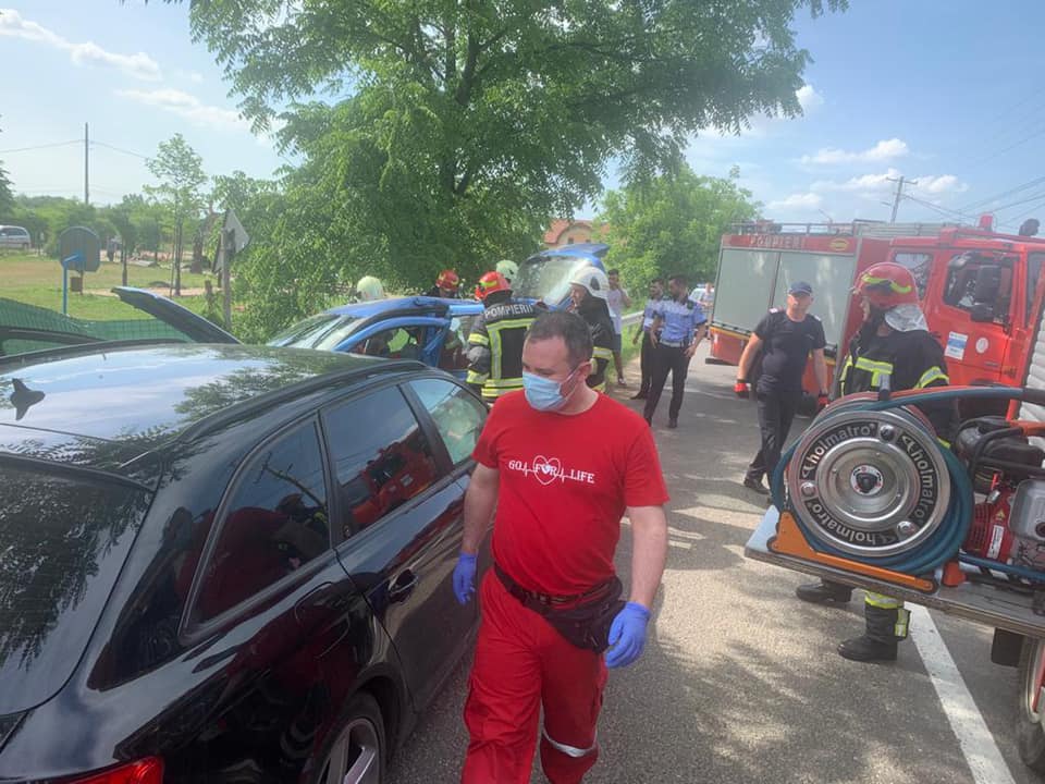 Accident cu două victime