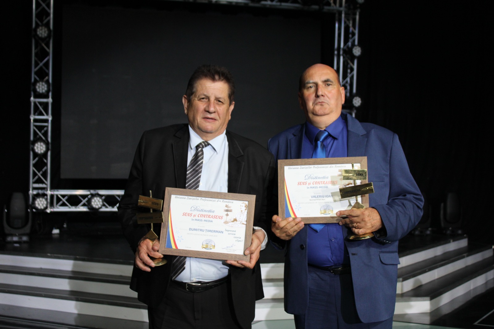 Felicitări colegilor noștri Dumitru Țimerman și Valeriu Ioan pentru rezultatele obținute la Gala Premiilor UZPR 2020 - „Sens și contrasens în mass-media