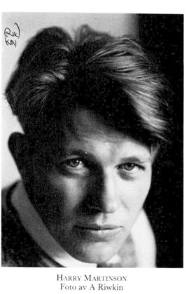 Scriitorul-muncitor pe vapor, Harry Martinson, fără studii,  dar premiat Nobel pentru literatură