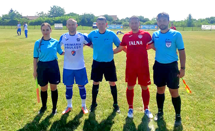 Ne arbitrează "SFERTURILE" de duminică!