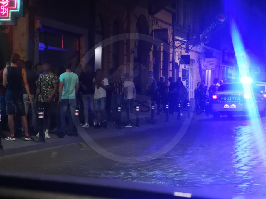 Căldura le ia mințile!