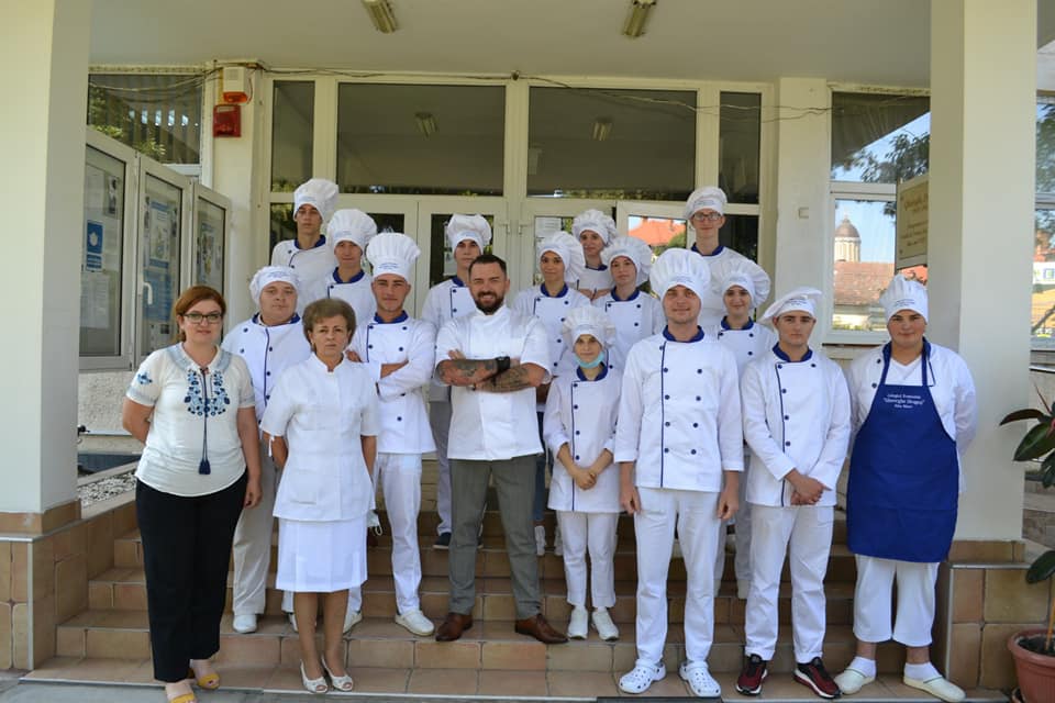 Workshop cu Chef Paul Siserman, la Colegiului Economic “Gheorghe Dragoș” Satu Mare