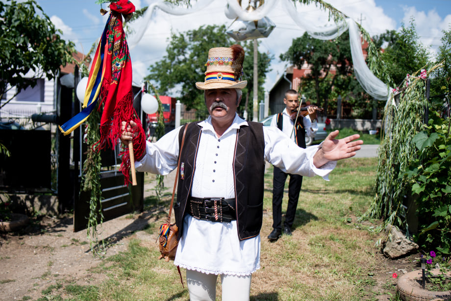 Un staroste spontan, cu carisma și cu umor fin