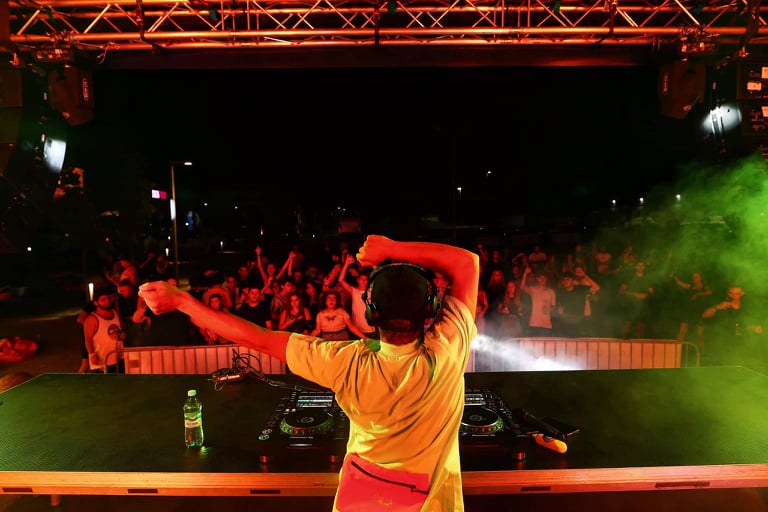 EVENIMENT. Prin Young City Weekend, s-a retrezit atmosfera festivalurilor pentru tineri