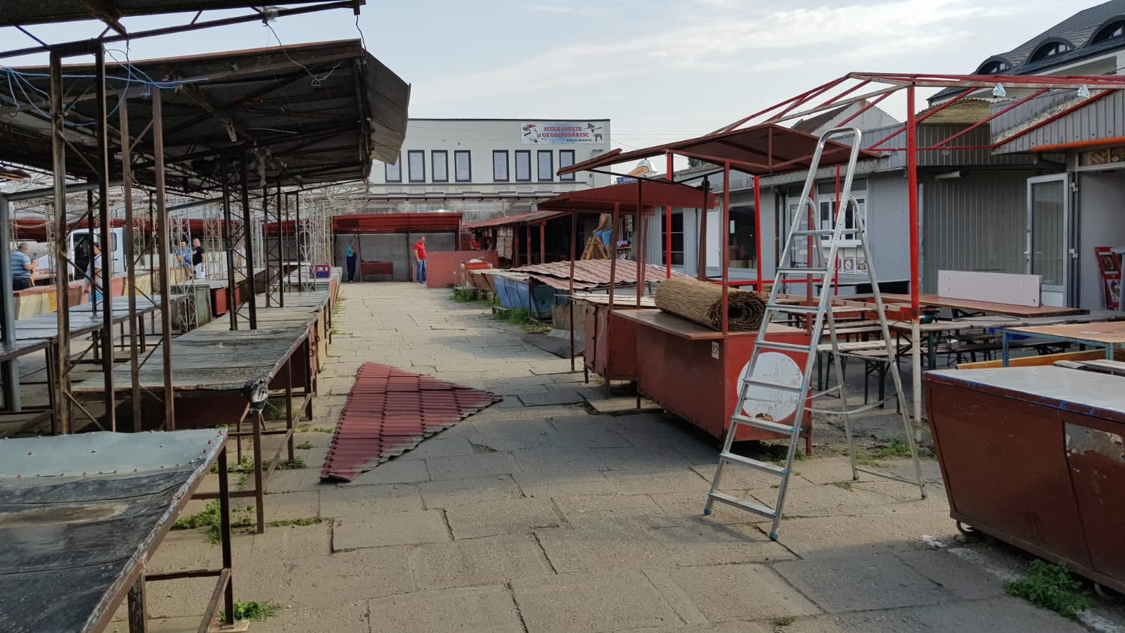 Lucrările de modernizare la piața de vechituri vor începe la 1 August