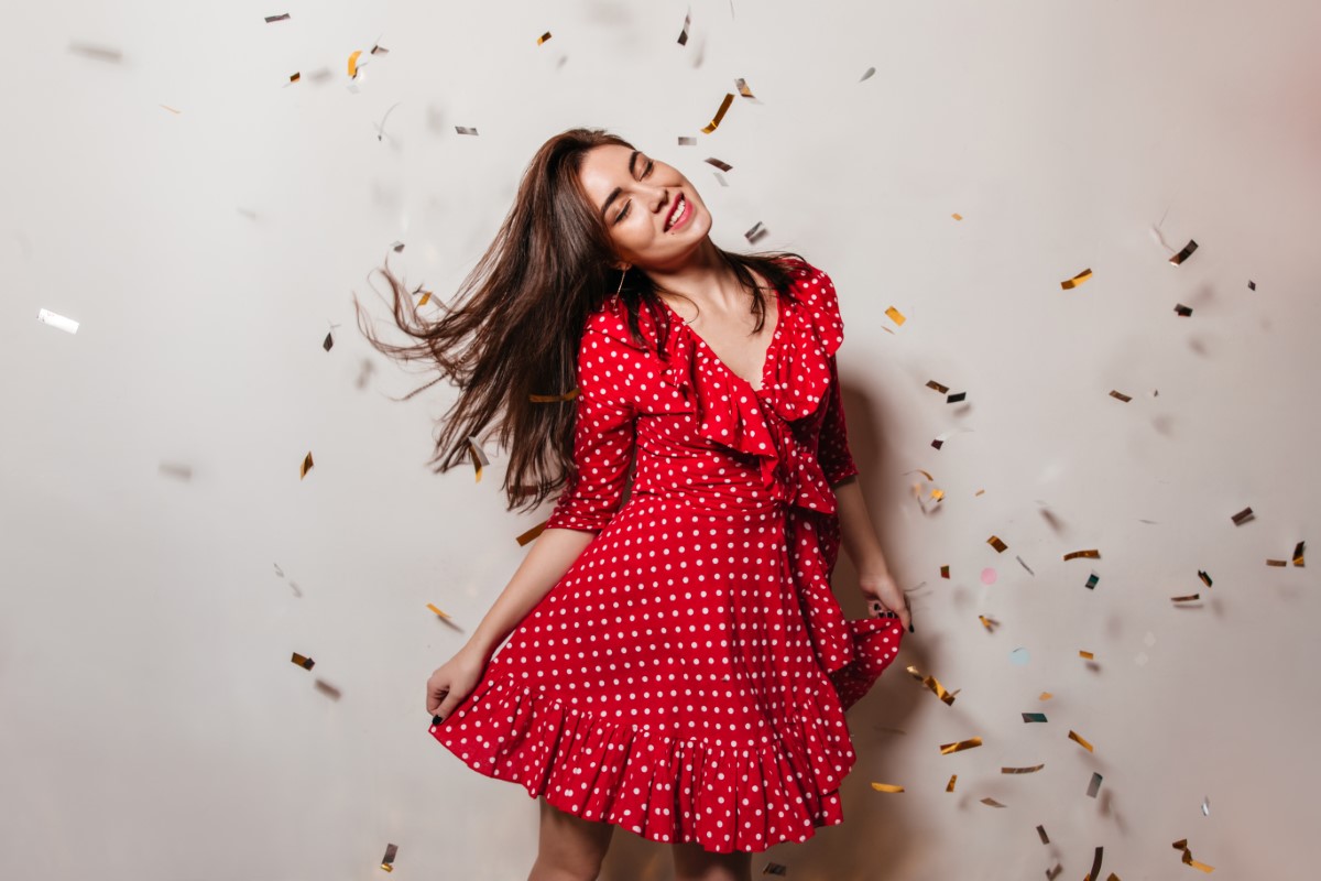 Ce rochie să porți la o nuntă pentru a arată senzațional