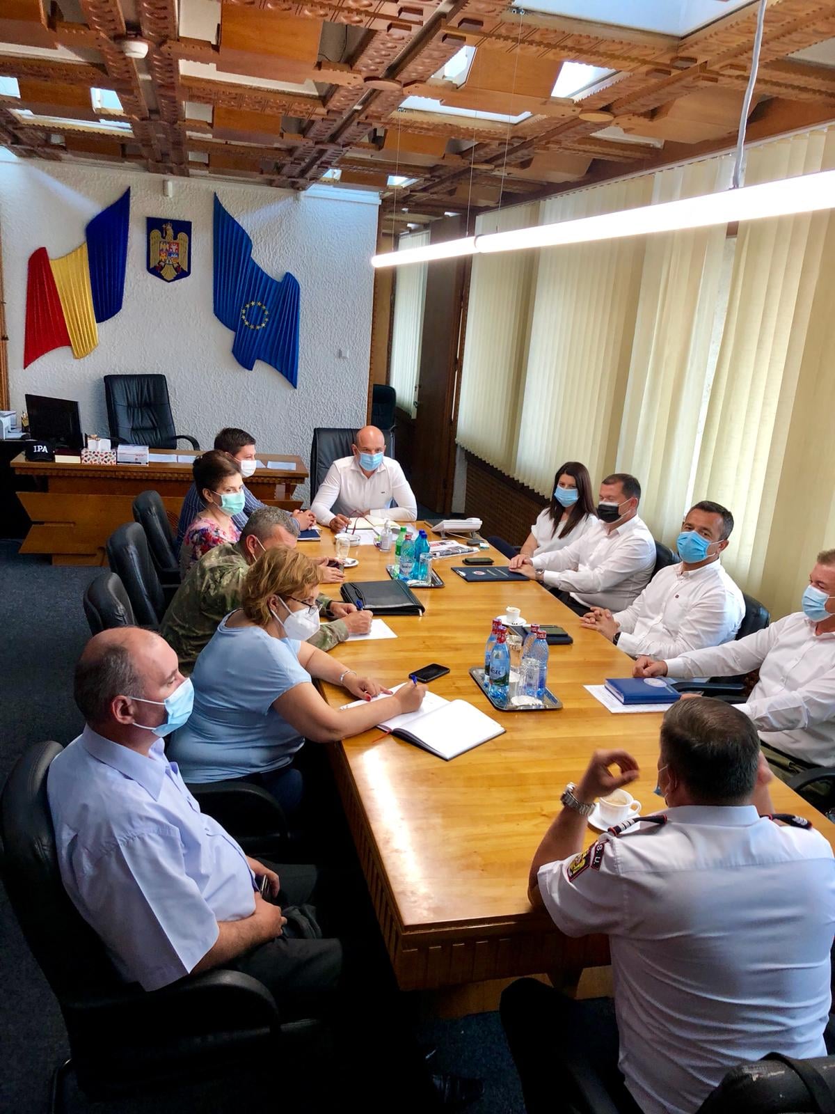 REORGANIZARE. Doar cinci centre de vaccinare vor mai fi în județ