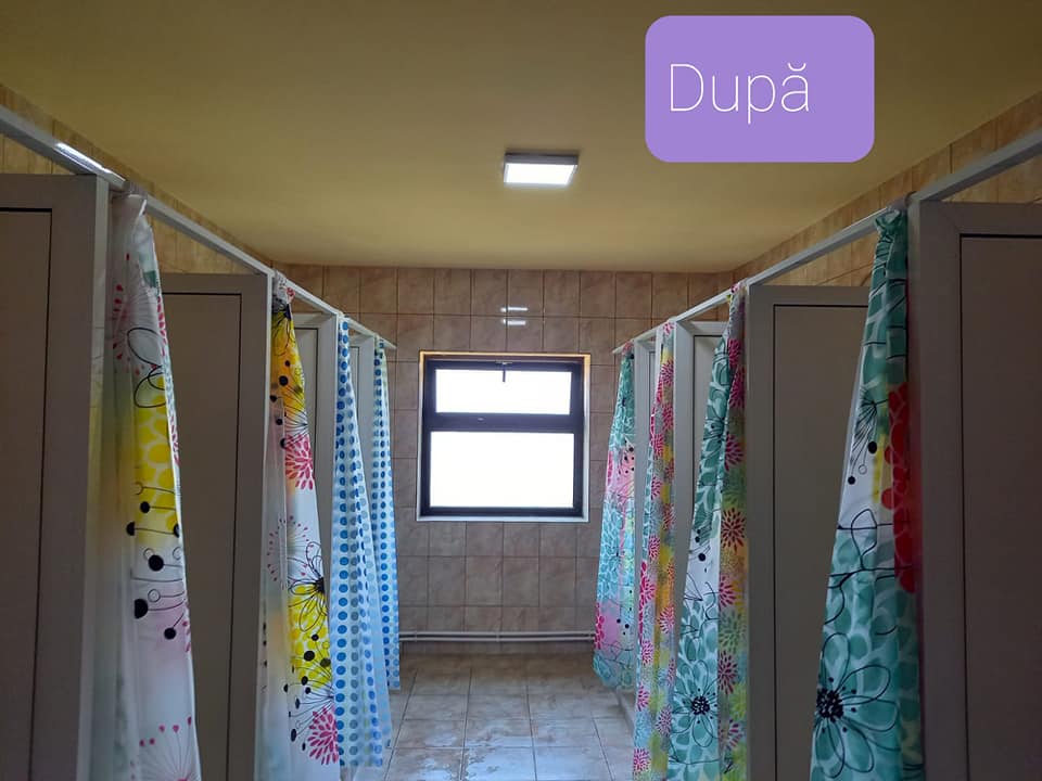 Dușurile de la ștrandul din Tășnad, modernizate!