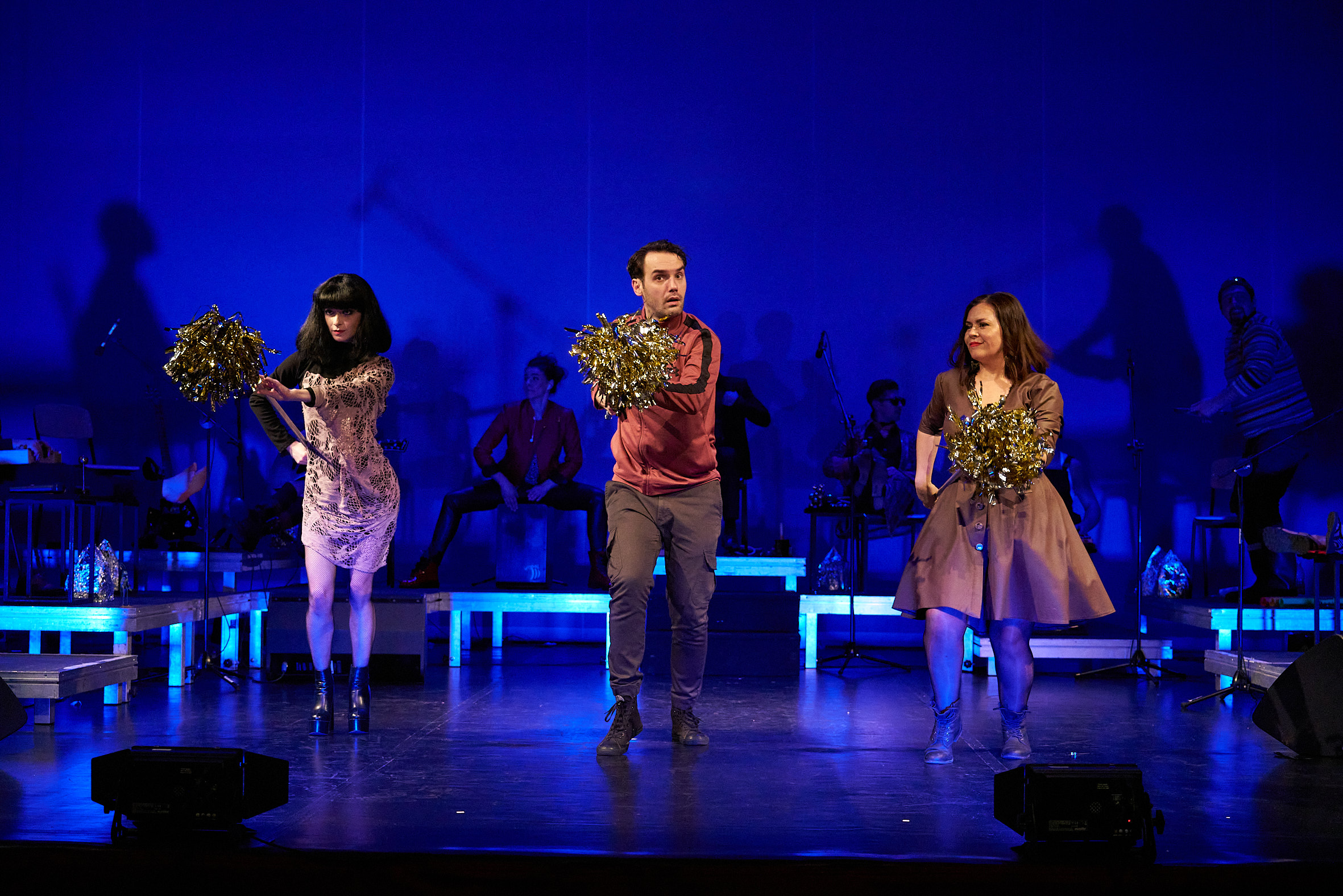 FOTO.Spectacol concert METAMORFOZE, în curtea Muzeului de Artă