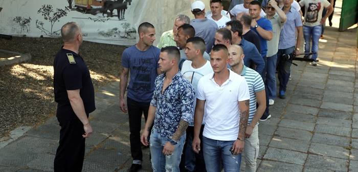 Rata de vaccinare este mai mare in rândul deținuților decat în rândul polițiștilor din penitenciarele din România