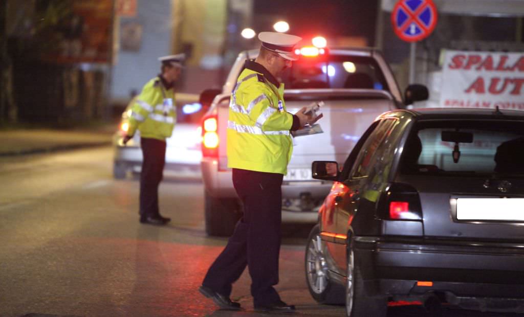 Rupți de beți, la volan