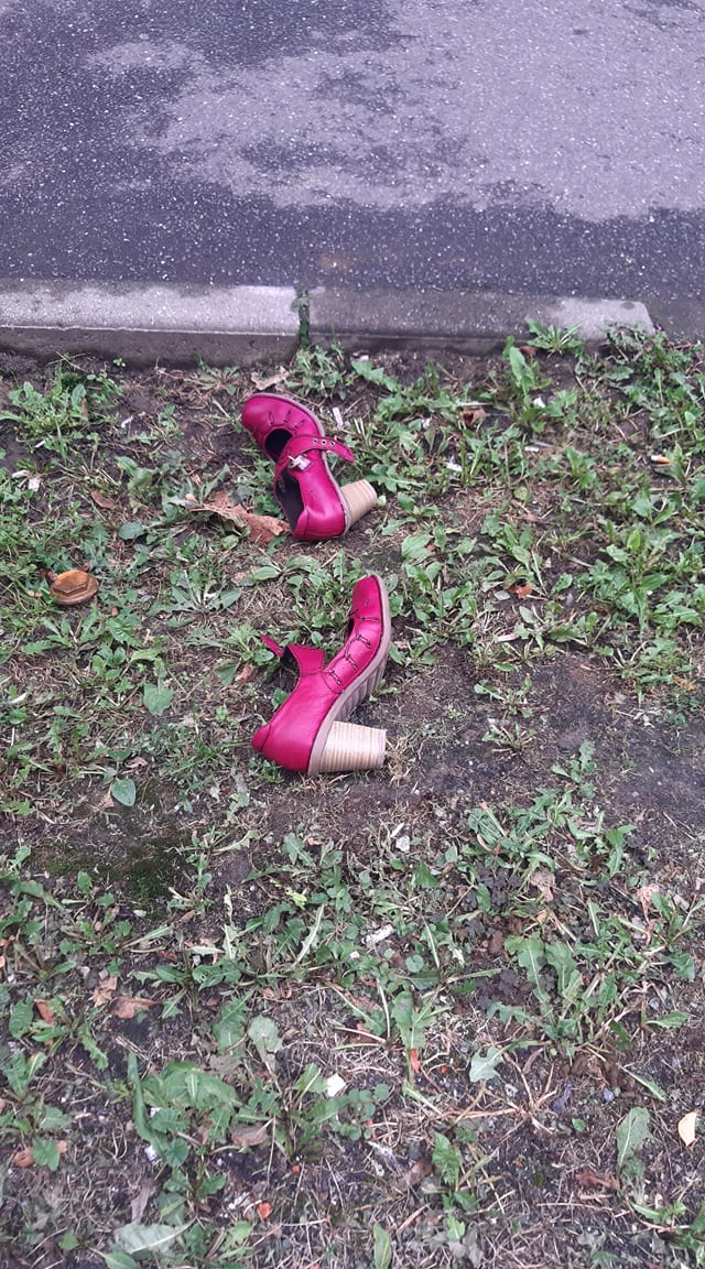 Cenusăreasa care şi-a pierdut pantofii