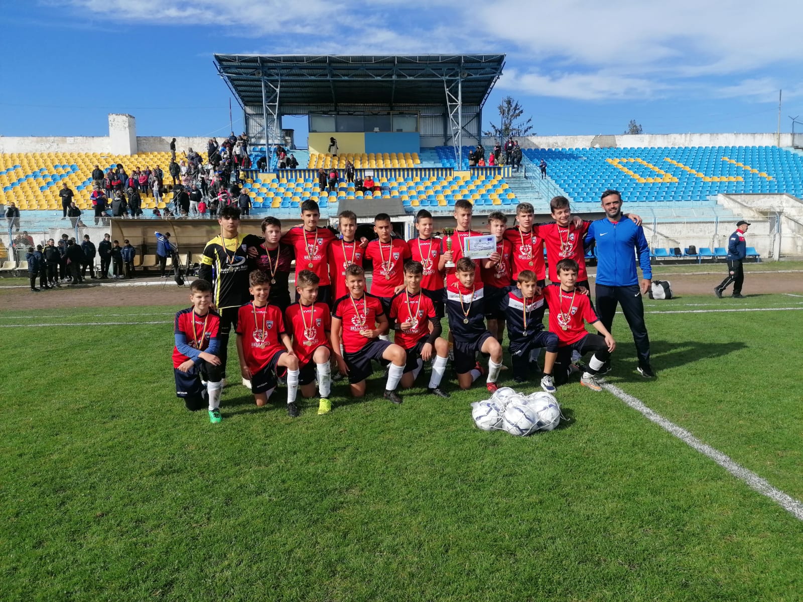 Fotbal județean. PRIMAVERA e campioana județeană la U15!