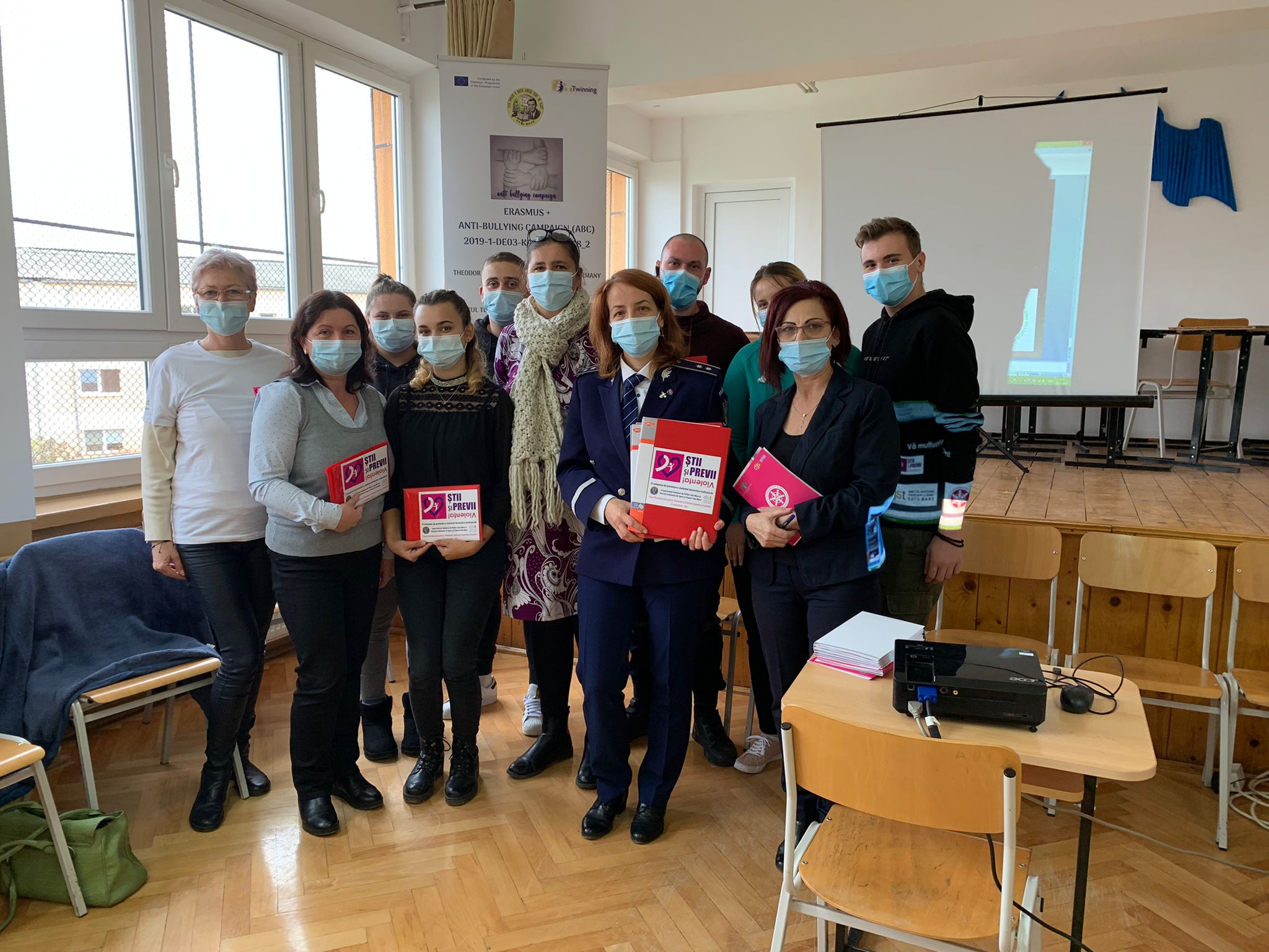 Campania  ,,ȘTII ȘI PREVII VIOLENȚA!” a fost lansată la Liceul G. E. Palade