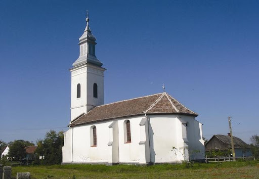 Biserica reformată din Săcășeni, una dintre cele mai vechi din județ