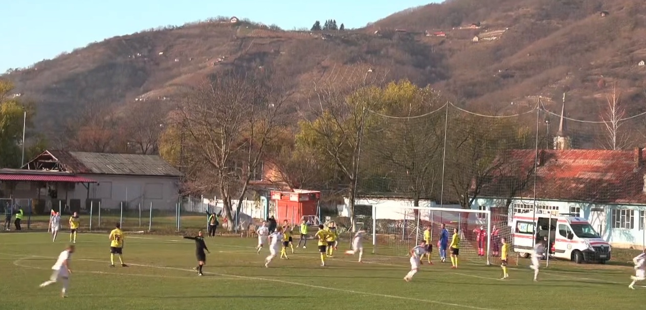 Liga a 3-a : Sportul Șimleu- CSM Satu Mare 1-1 (0-1). Remiză echitabilă sub Măgura!