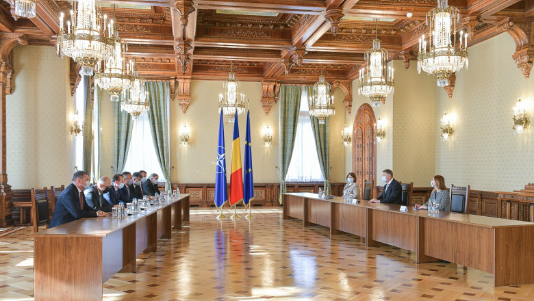 Klaus Iohannis l-a desemnat pe Nicolae Ciucă pe post de premier. Cum se vor împărți ministerele