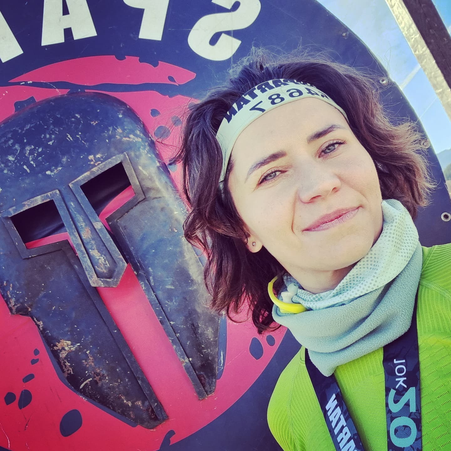 Fori Orsolya, „spartana” care-şi înfruntă limitele Cară buşteni în spate, se caţără pe frânghii şi aleargă câte 30 de kilometri la un concurs