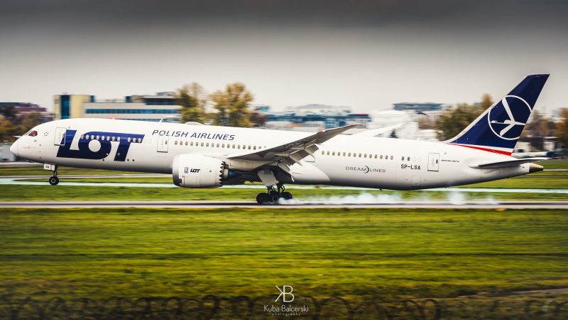 ULTIMĂ ORĂ! La Satu Mare va ateriza un Boeing 787-9 Dreamliner. Zbor direct New York - Satu Mare