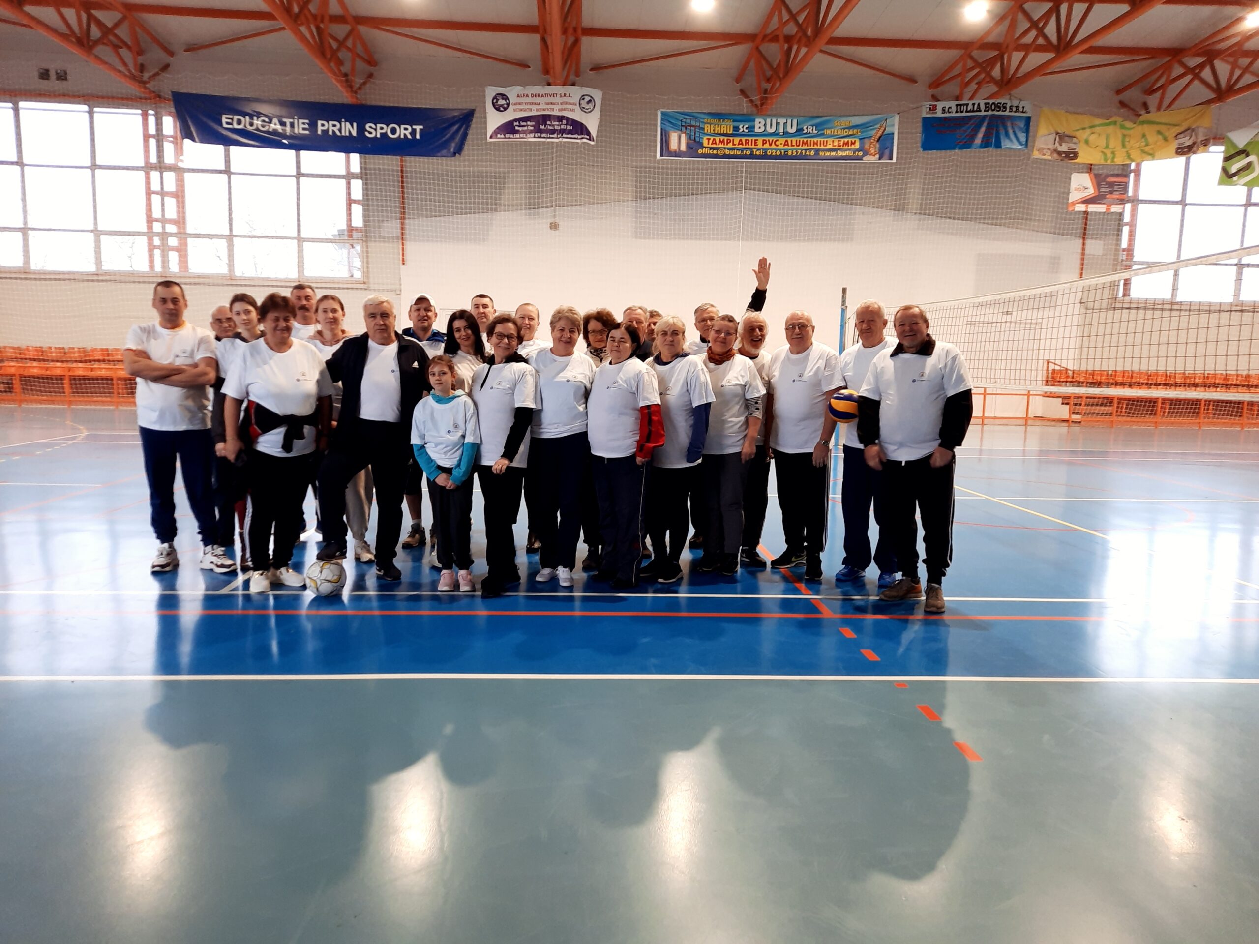 Iubitori de sport din trei judeţe la Triunghiularul Nordului