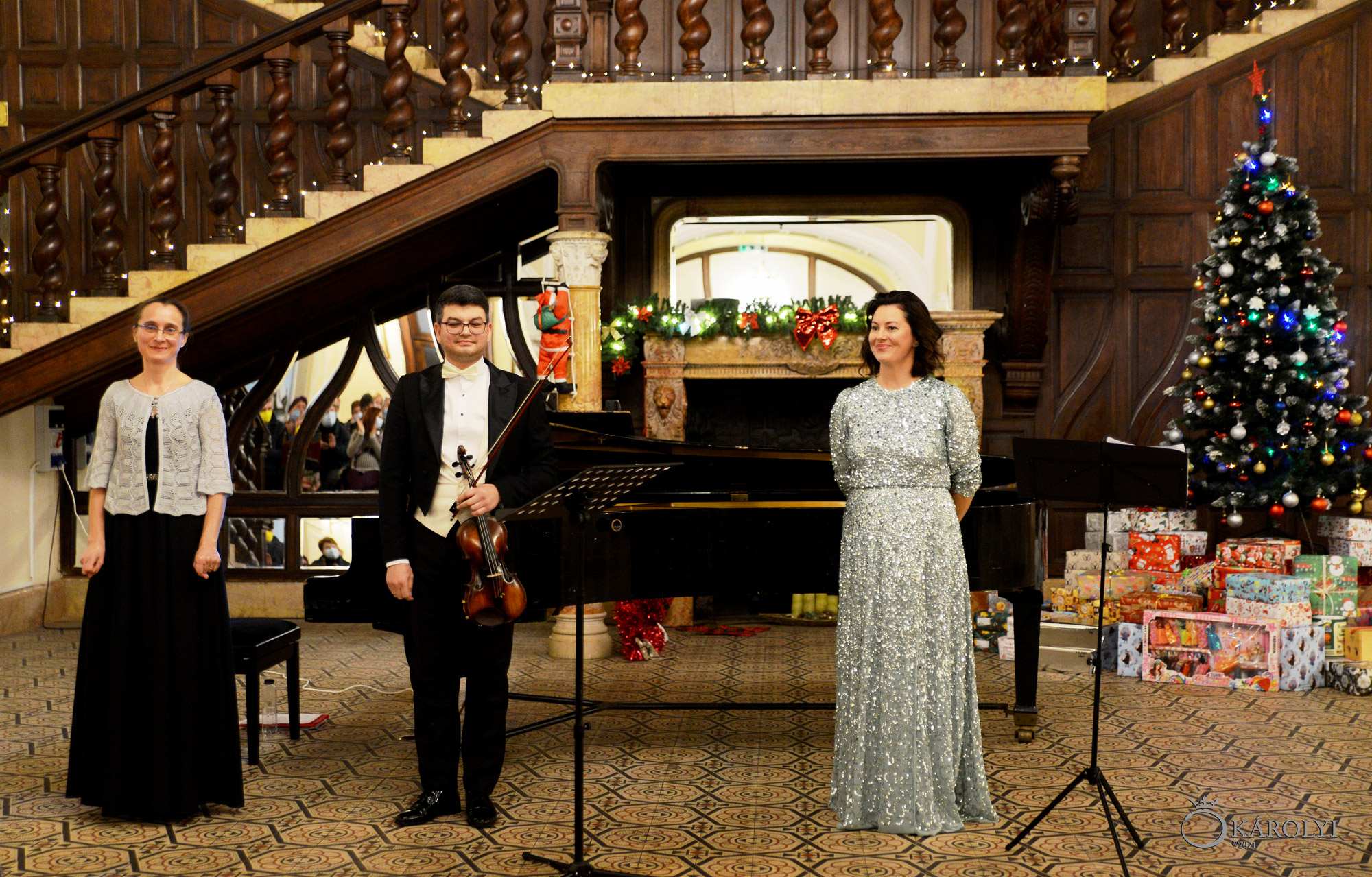 Atmosferă de poveste la Concertul de Craciun „Silent Night”, de la Castelul Károlyi