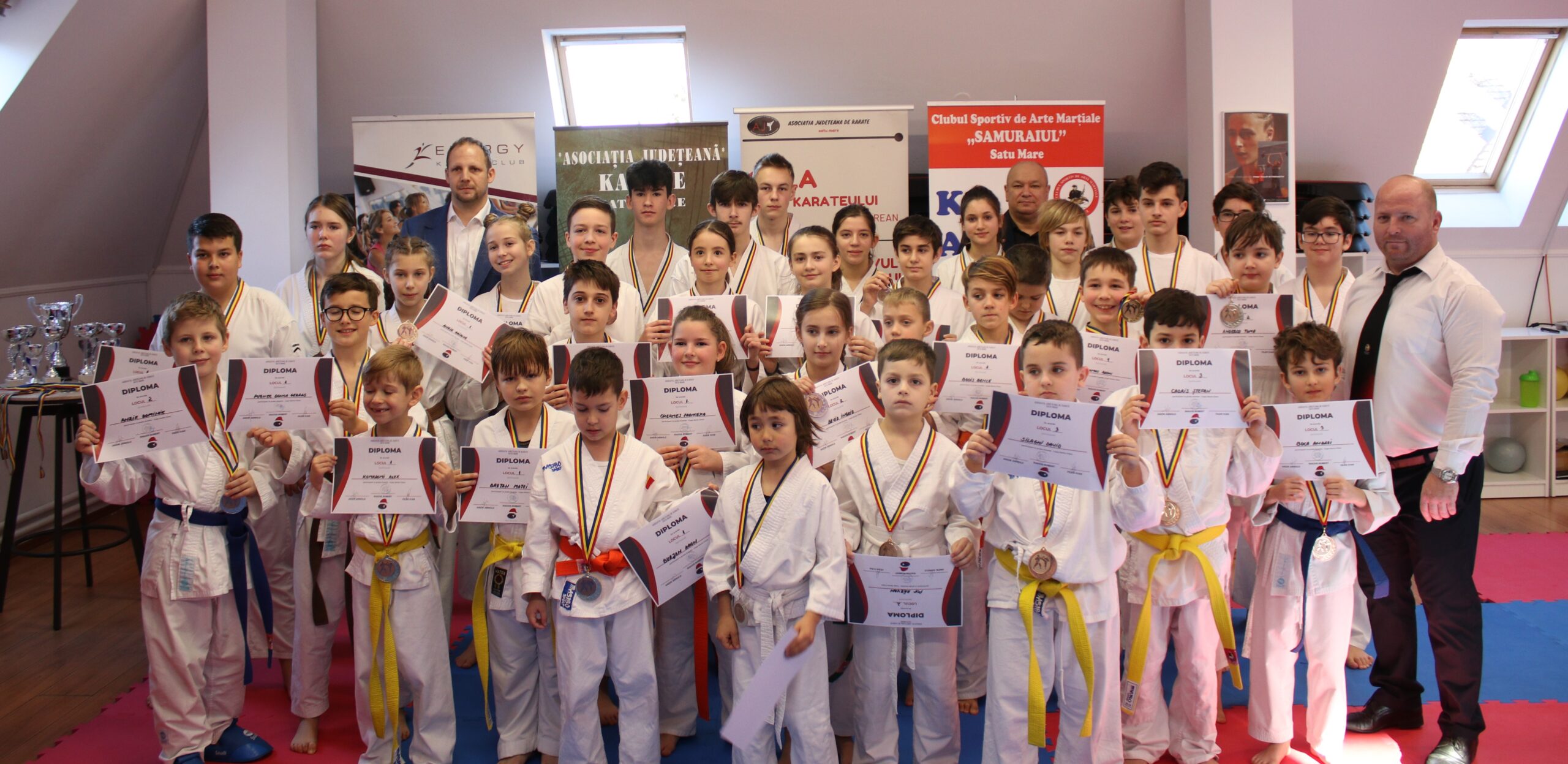 Arte marțiale. ”Santa Claus” la Gala laureaților karateului sătmărean