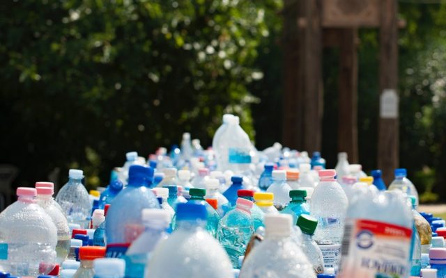 A intrat în vigoare ordonanța anti-plastic