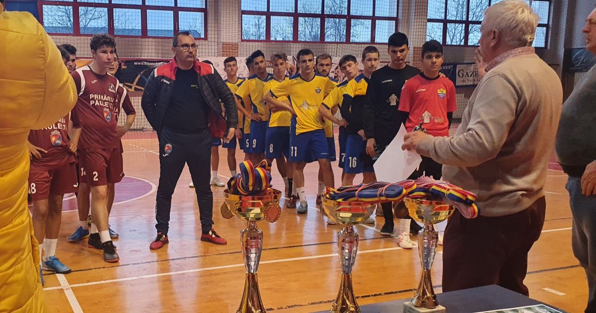 FOTOGALERIE! Viitorul Vetiş câştigă Memorialul “Daniel Prodan”!