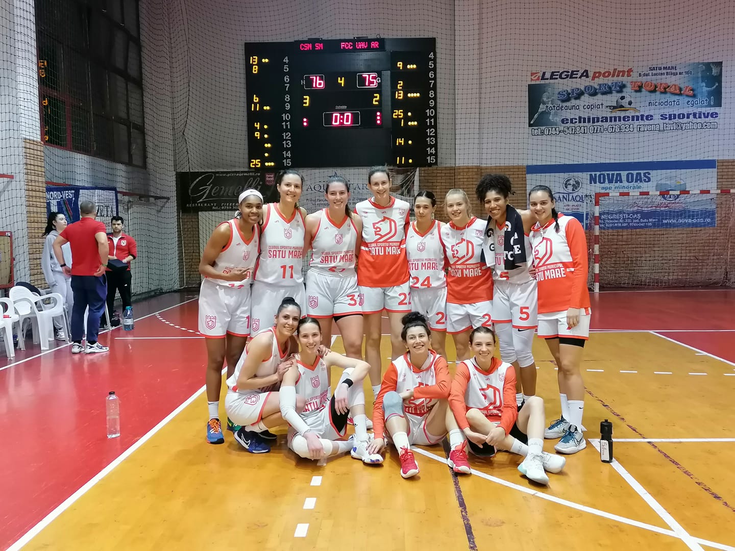 Baschet feminin: Victorie și calificare în Final Four-ul Cupei României! CSM Satu Mare -FCC UAV Arad 76-75