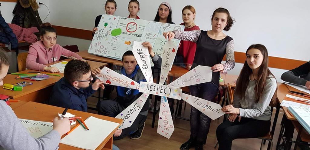 De Ziua Internațională a Nonviolenței în Școală, polițiștii lansează un concurs în 4 școli din județ