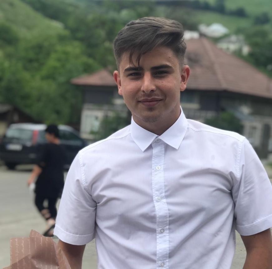 Un tânăr sătmărean a găsit o mică avere. Ce a făcut cu banii