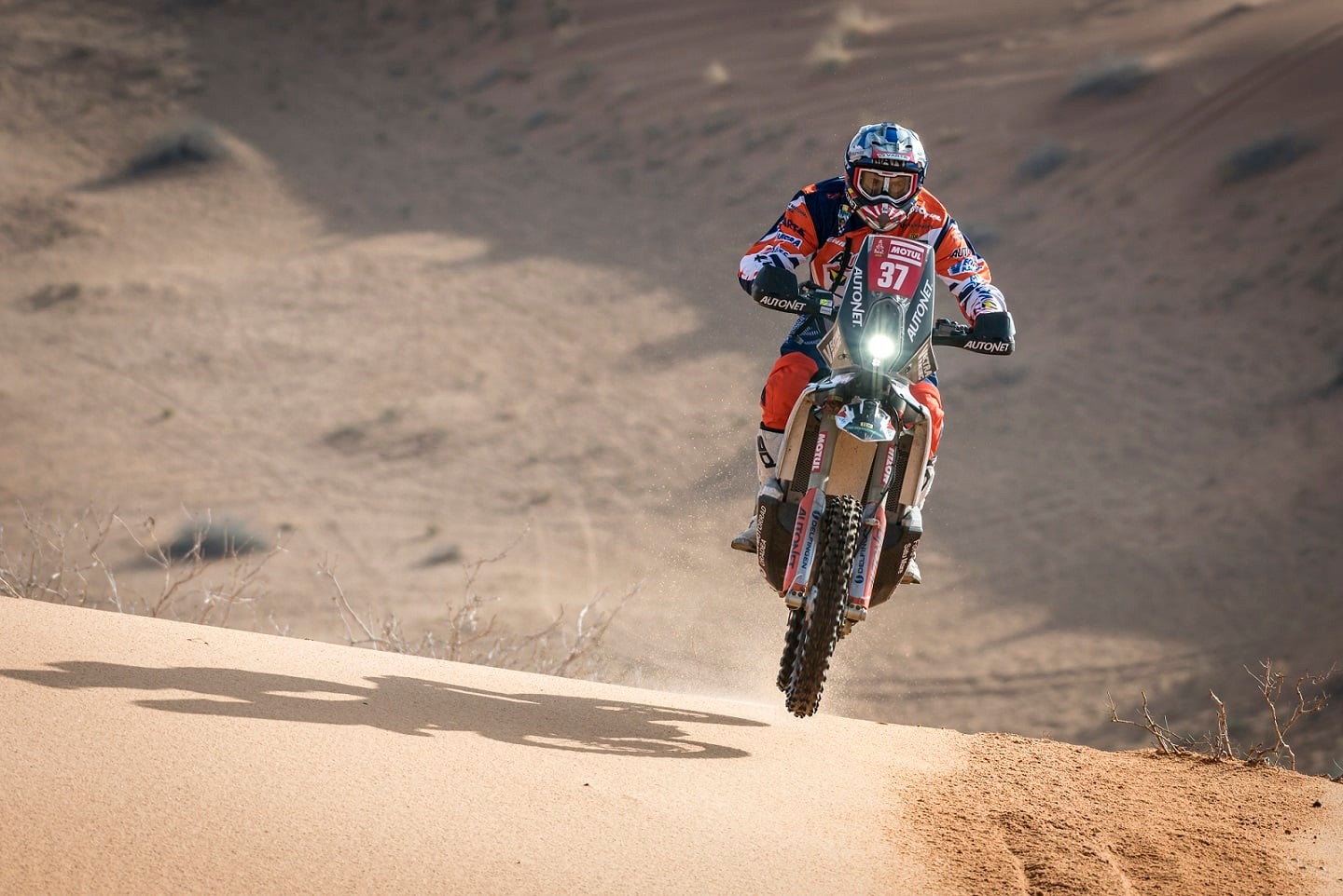 Mani Gyenes a început cursa  de recuperare după startul ratat