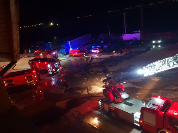 PERICOL în PARCUL INDUSTRIAL Sud. Au intervenit pompierii