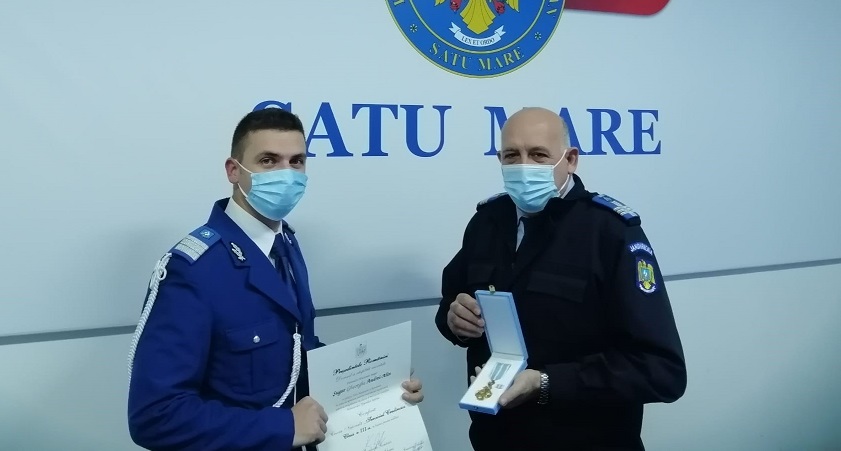 ONOARE! Jandarm sătmărean recompensat de către președintele României