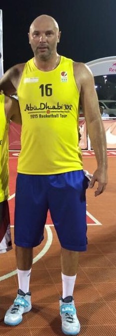 Doliu în sportul sătmărean. Cosmin Morna, fost baschetbalist și antrenor la CSS Satu Mare s-a stins la doar 45 de ani!