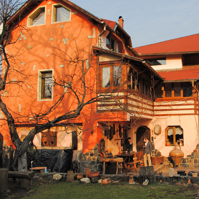 Destinații de weekend. Casa Olarului din Baia Sprie – combinația ideală pentru o vacanță departe de forfota orașului