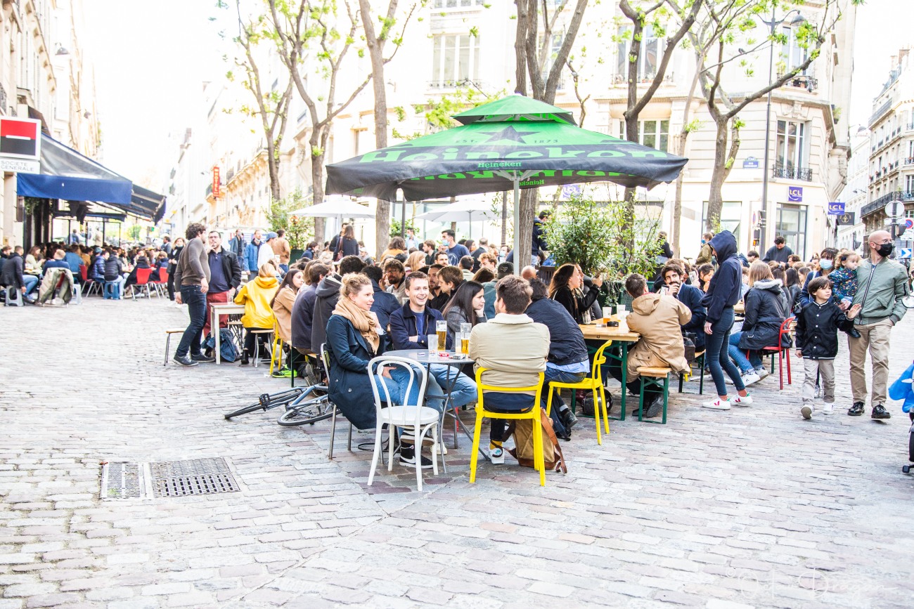 După doi ani de pandemie, Europa se relaxează. Află care sunt țările care renunță la restricții