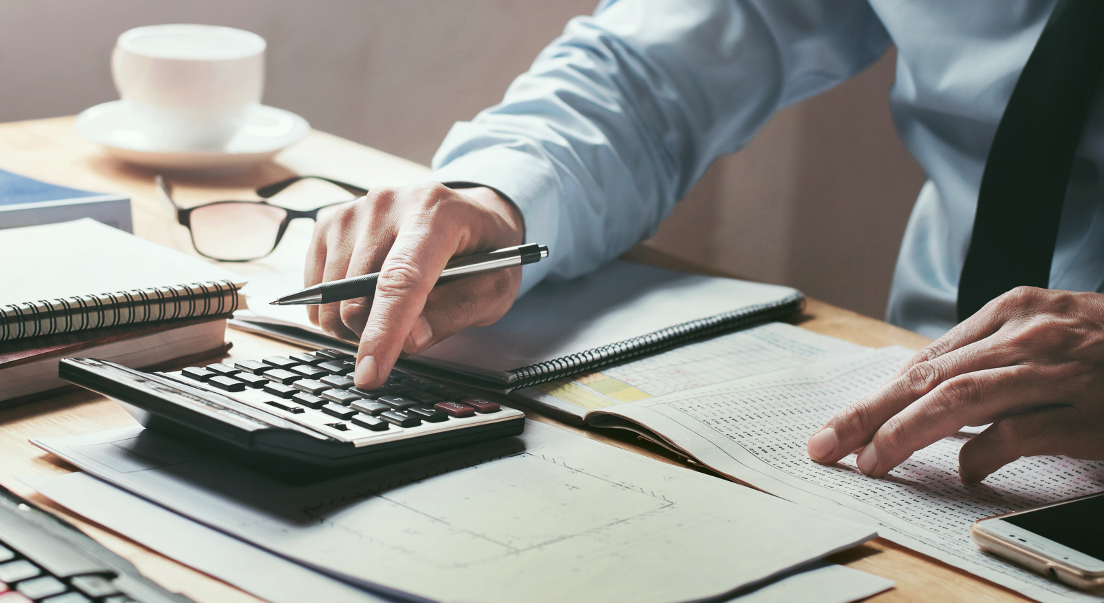 Aproape 400 de locuri de muncă îi așteapă pe sătmăreni