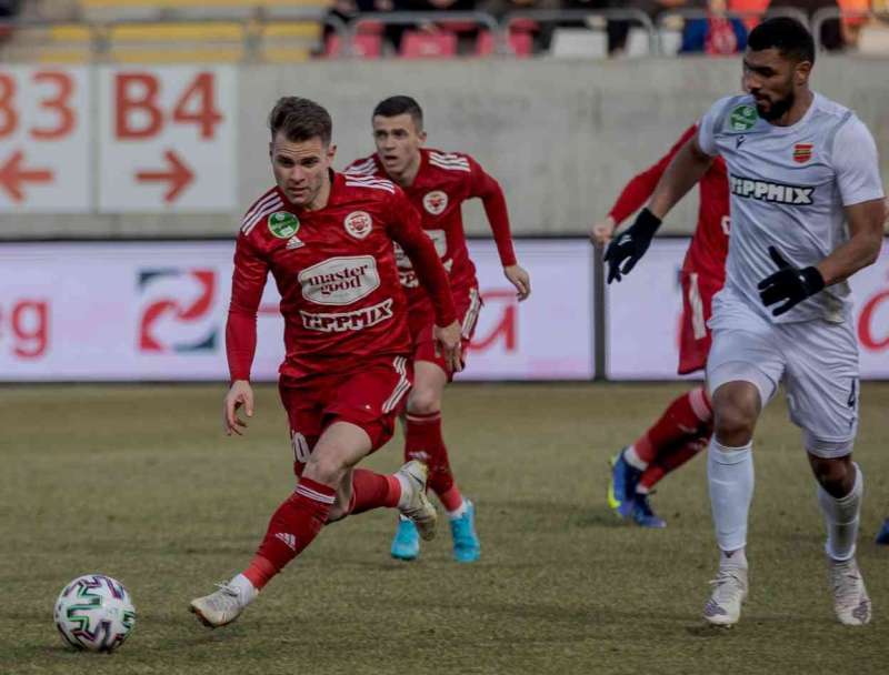 Bumba înscrie dar Kisvarda pierde derby-ul cu Ferencvaros