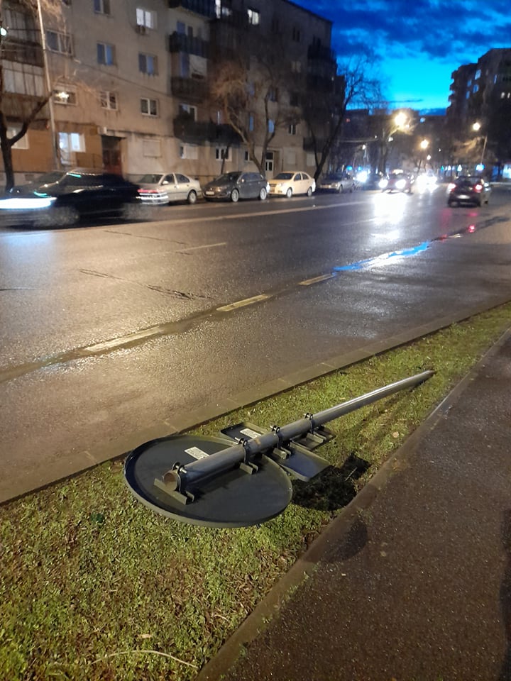 Aoleu, a leșinat semnul!