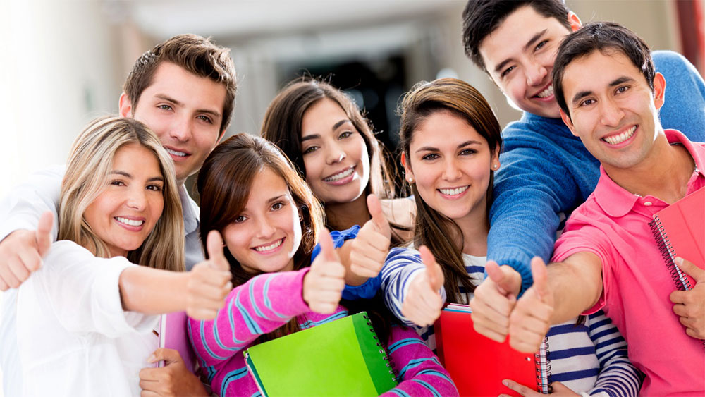 Campanie la Satu Mare: De la copilărie la adolescență