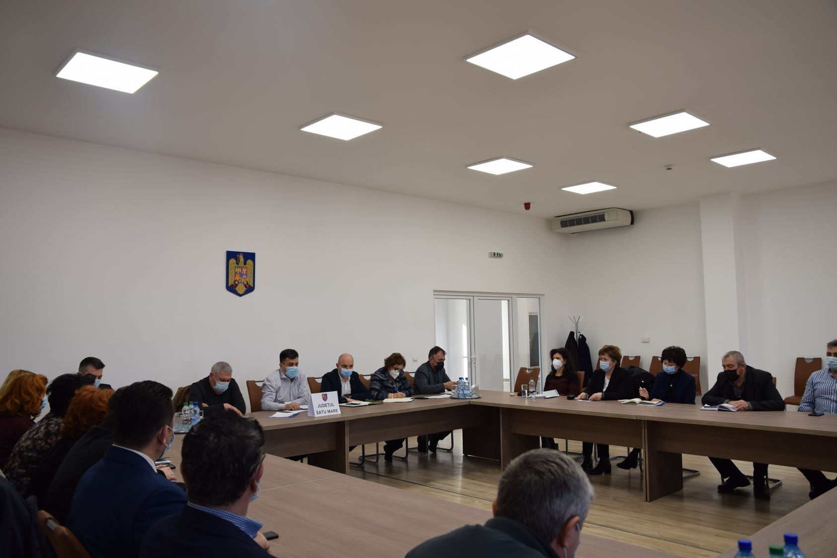 Prima ședință de Colegiu Prefectural a prefectului Radu Roca