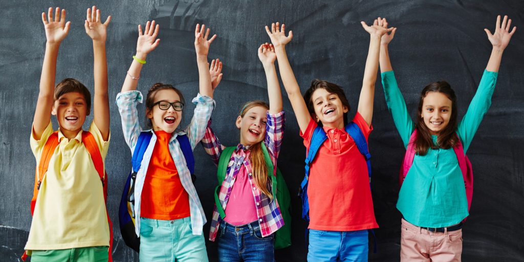 Evenimentul „ȘTIM MAI MULTE, SUNTEM MAI BUNI!”: Copiii au învins limitele educației! Ce au realizat te va uimi!