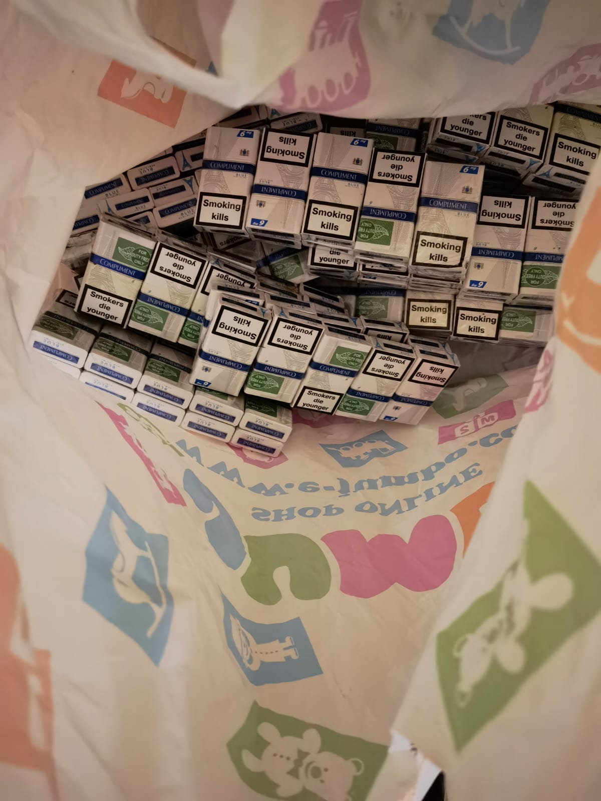 Sătmărean cercetat pentru  contrabandă cu ţigări