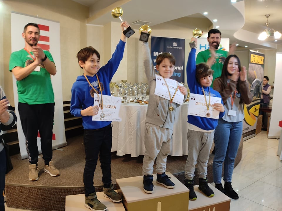 Micii șahiști de la CSM Satu Mare pe podium la Festivalul “Tinerii Lei Baia Mare”