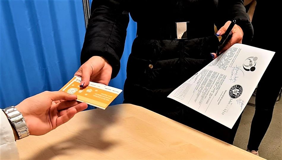 La Policlinica Veche se eliberează tichete pentru persoanele vaccinate.
