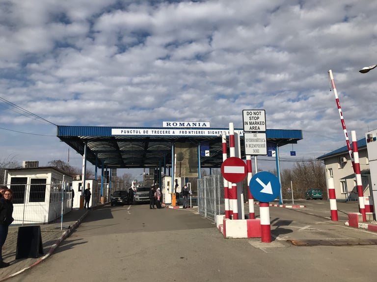 DECIZIE. Refugiații ucraineni nu mai intră în CARANTINĂ în România