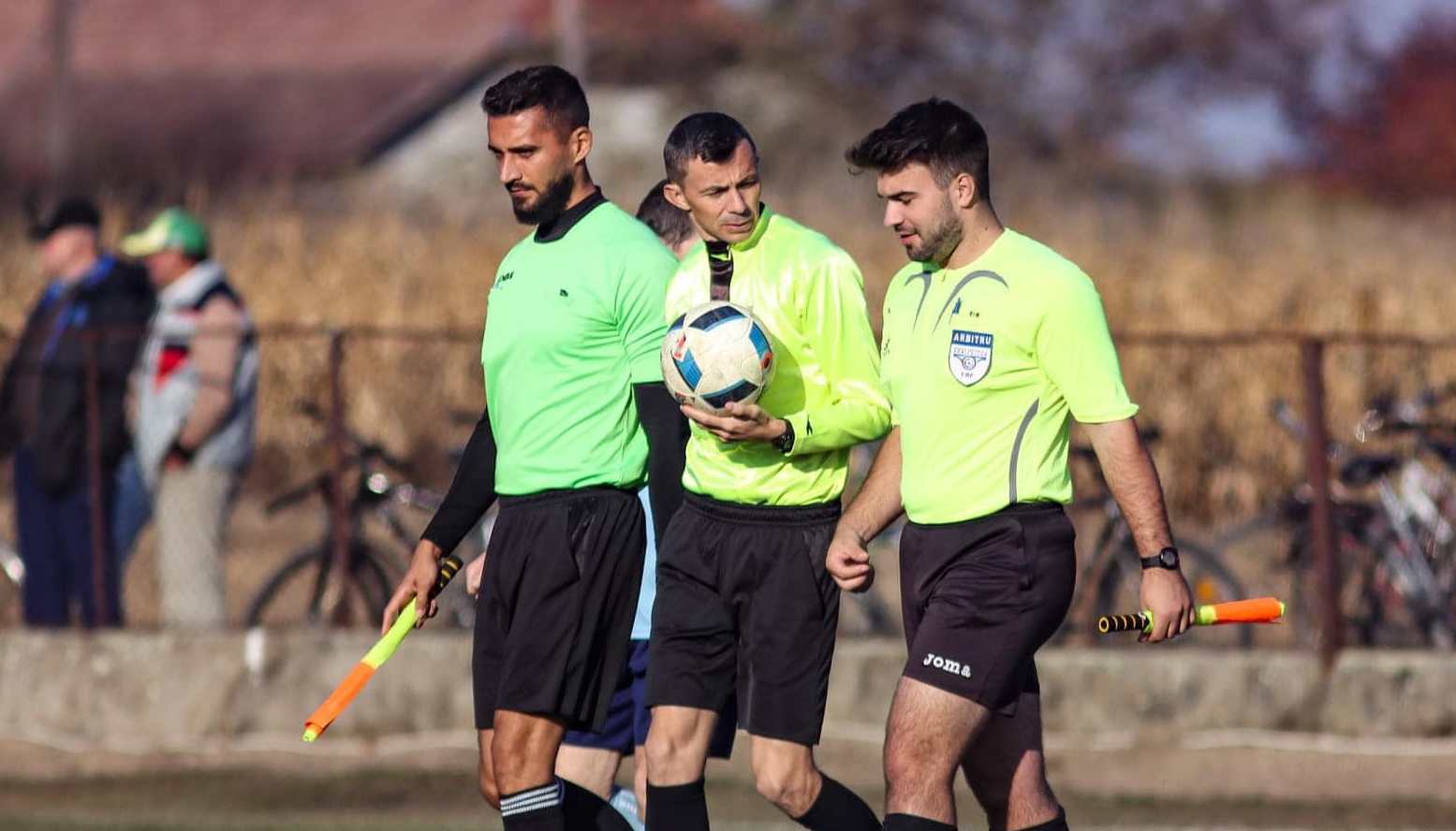 Se amână startul în fotbalul județean!