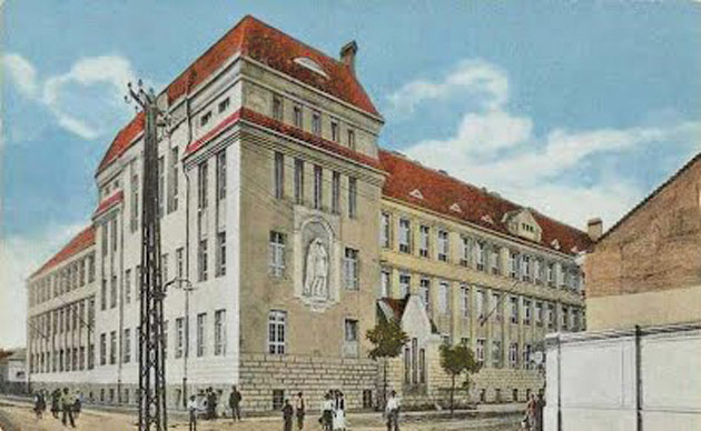 Colegiul Național Mihai Eminescu în perioada interbelică. Cum era structurat anul școlar și care erau materiile școlare studiate de elevi