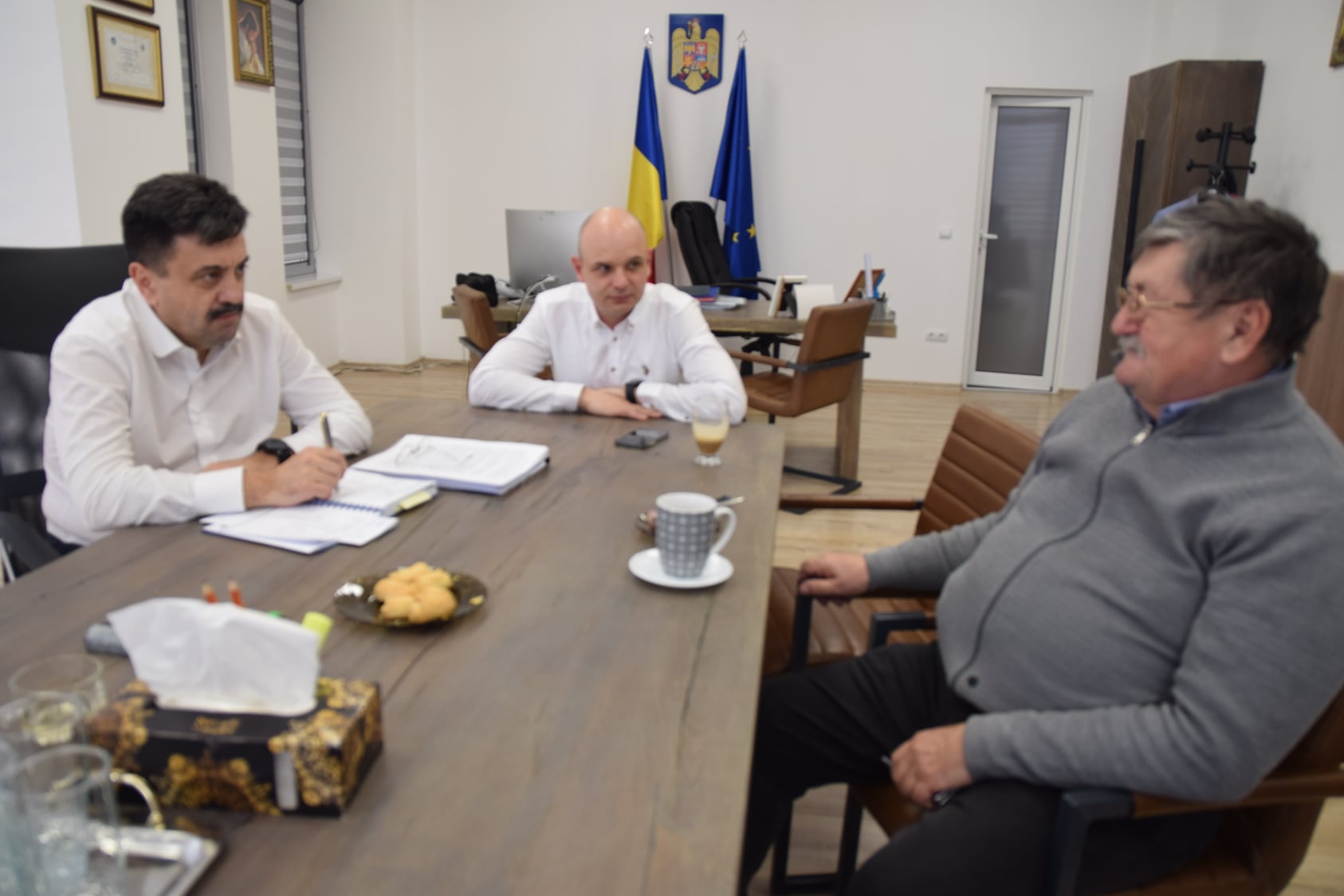 Ajutoare pentru familiile afectate de explozia de la blocul din Carei